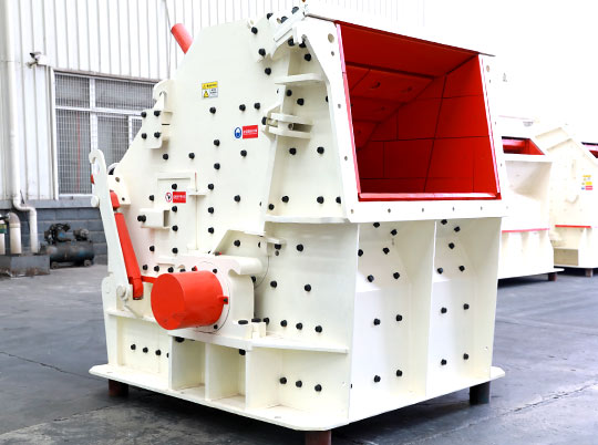 紅星破碎機(jī)迎來(lái)產(chǎn)銷旺季，5月份銷量火爆